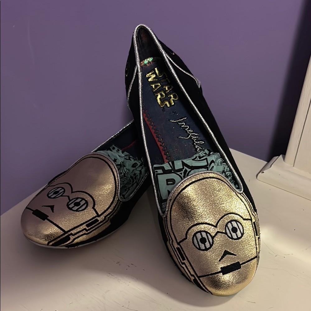 Star Wars Black and Gold Loafers with Playful Design